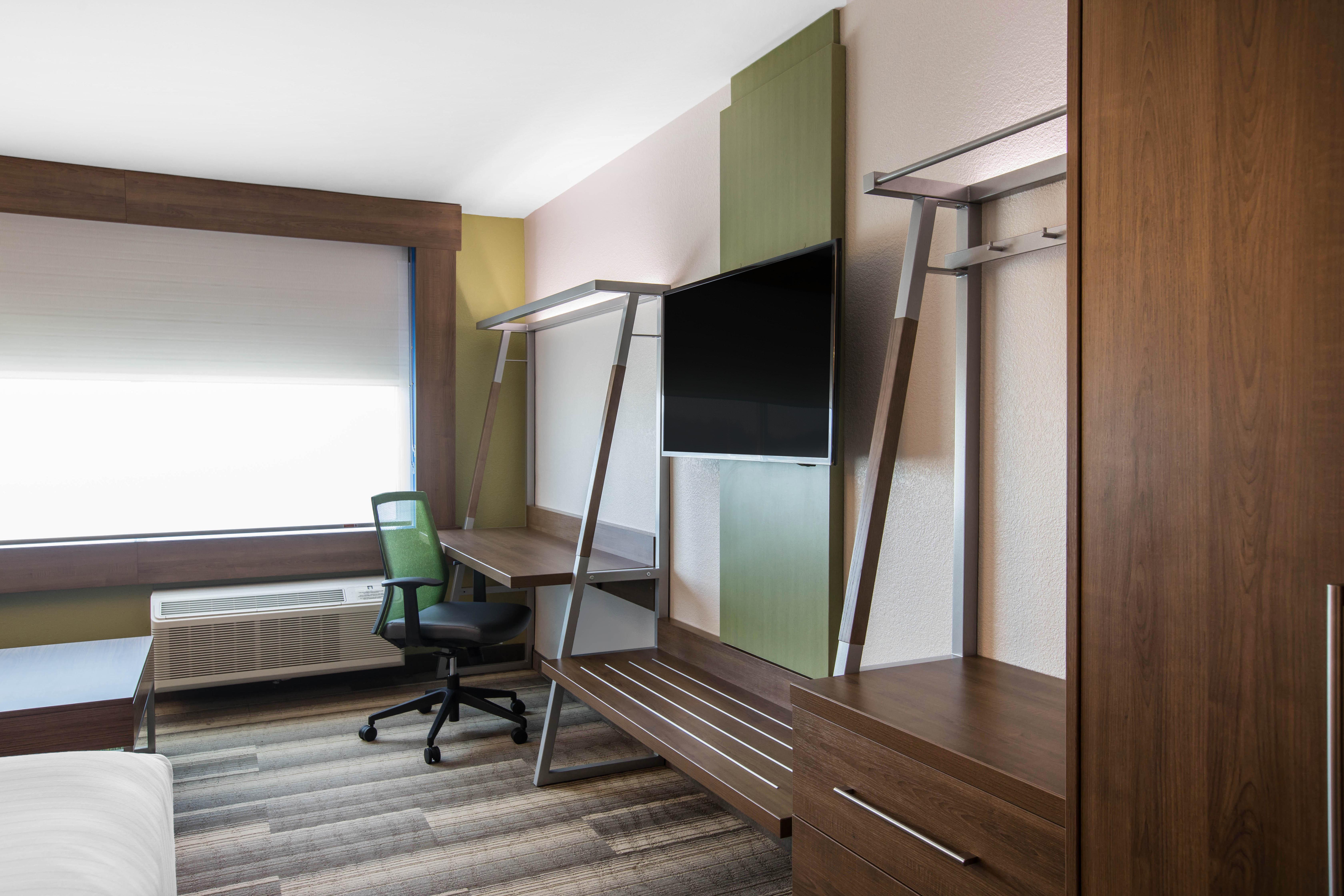 Holiday Inn Express & Suites Ludington By Ihg Экстерьер фото
