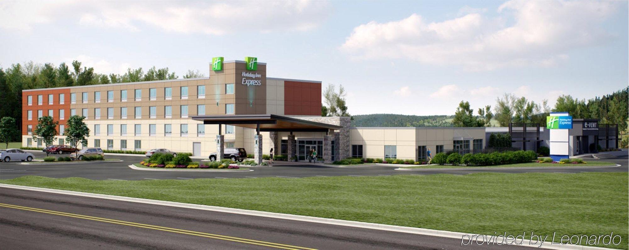 Holiday Inn Express & Suites Ludington By Ihg Экстерьер фото