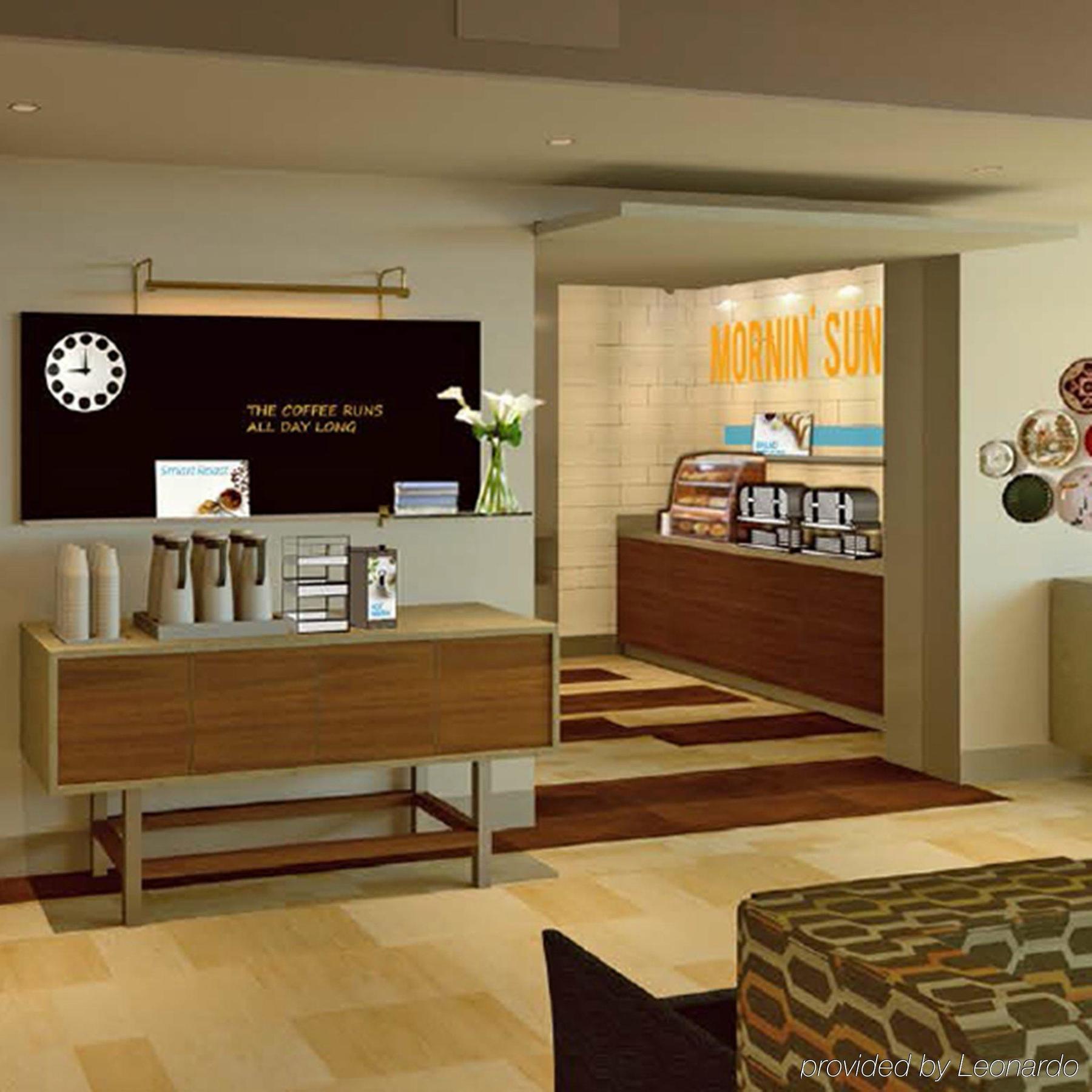 Holiday Inn Express & Suites Ludington By Ihg Экстерьер фото